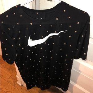 Nike T-shirt